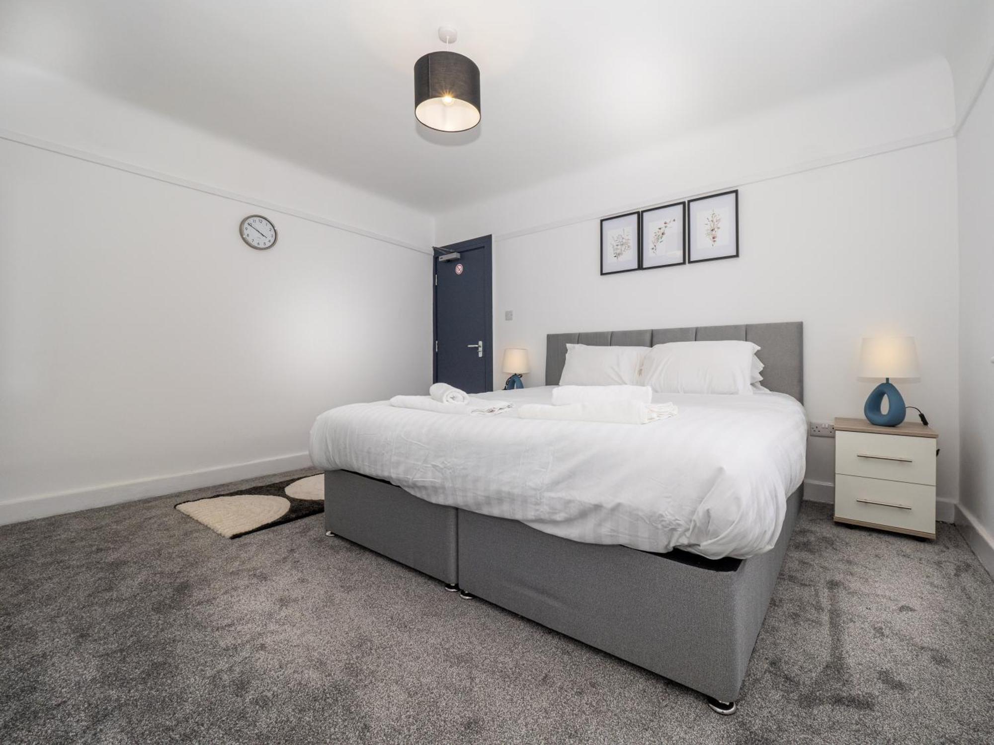 3Br Haven Retreat In Wallasey With Free Street Parking Extérieur photo